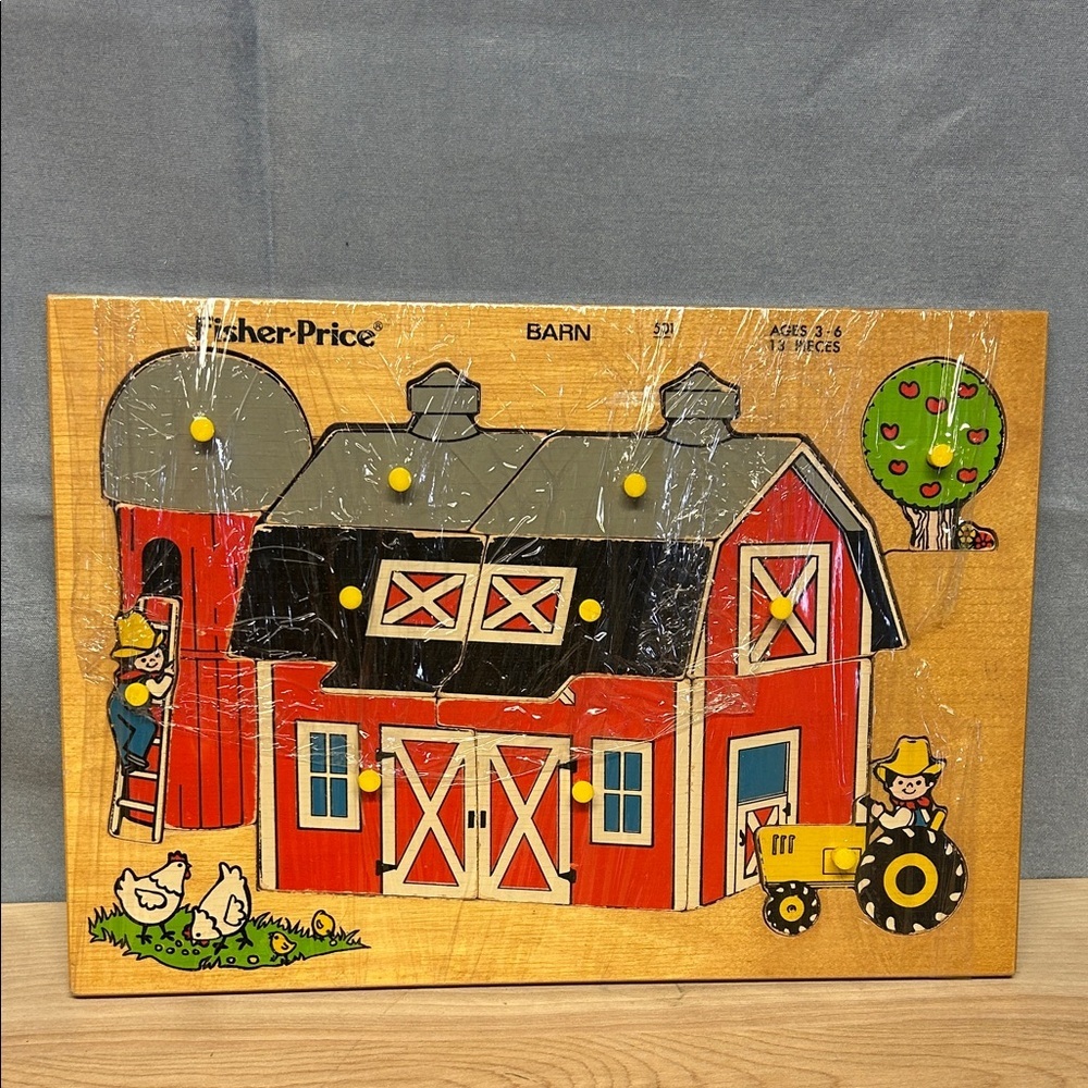 Vintage Fisher Price Barn Wood Puzzle: 13 pcs (1971-1976) the Quaker oats co.